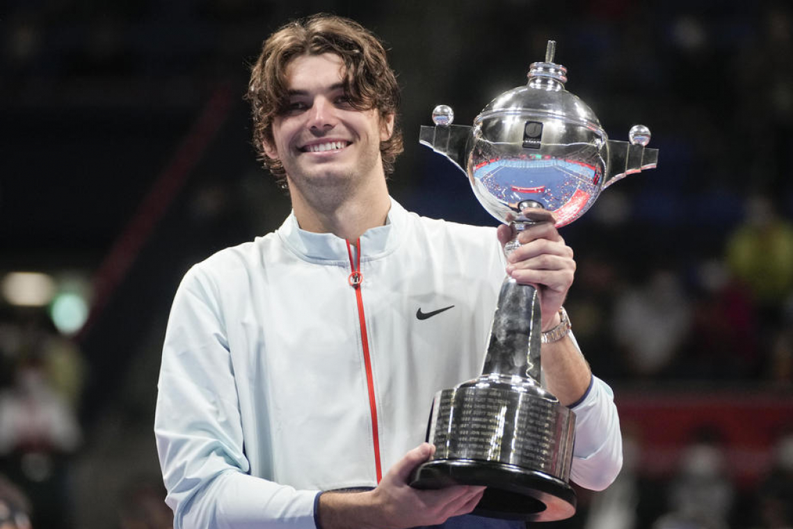 Taylor Fritz prvič v top 10, Carlos Alcaraz trdno na vrhu
